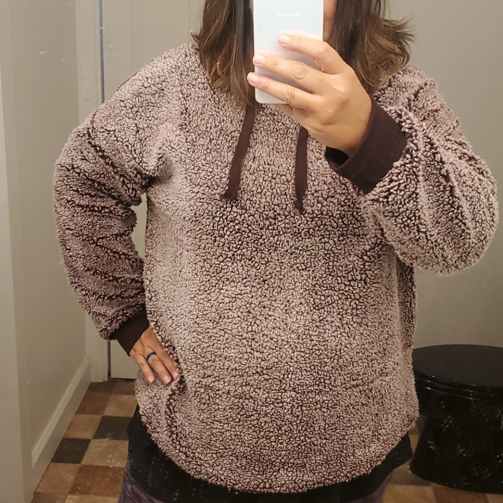 Cozy sherpa fleece pullover hooded sweatshirt